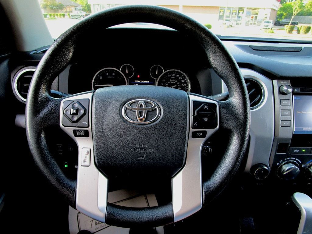 2016 Toyota Tundra SR5 CrewMax 5.7L V8 FFV 4WD 6-Speed Automatic - 22920280 - 19