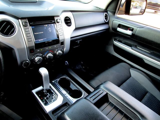 2016 Toyota Tundra SR5 CrewMax 5.7L V8 FFV 4WD 6-Speed Automatic - 22920280 - 22