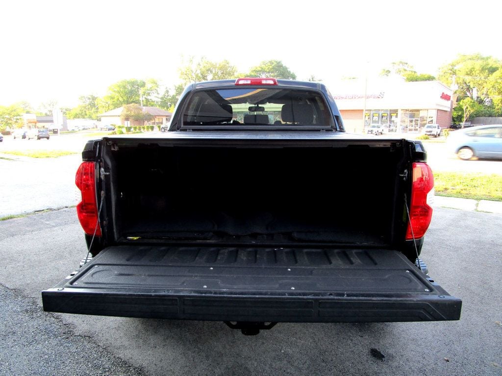 2016 Toyota Tundra SR5 CrewMax 5.7L V8 FFV 4WD 6-Speed Automatic - 22920280 - 28