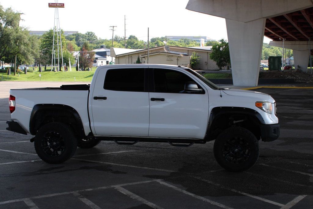 2016 Toyota Tundra SR5 CrewMax 5.7L V8 FFV 4WD 6-Speed Automatic - 23049745 - 4