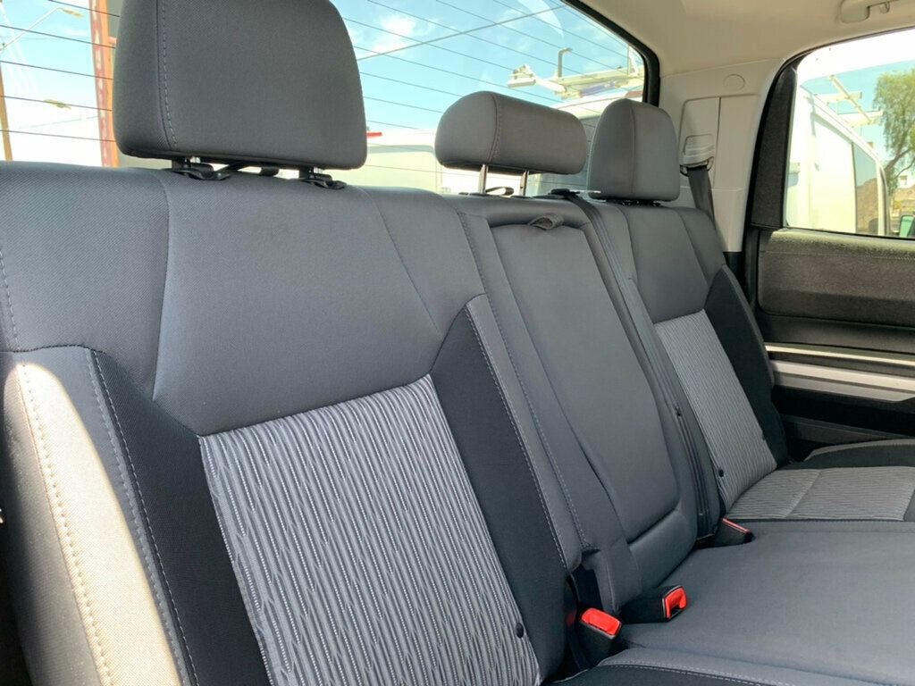 2016 Toyota Tundra SR5 CrewMax 5.7L V8 FFV 6-Speed Automatic - 23041120 - 42