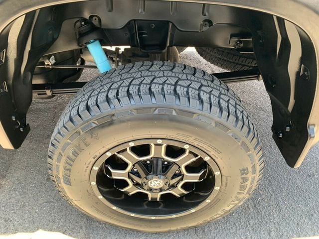 2016 Toyota Tundra SR5 CrewMax 5.7L V8 FFV 6-Speed Automatic - 23041120 - 50