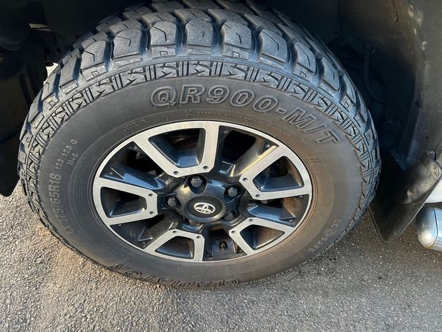 2016 Toyota Tundra SR5 CrewMax 5.7L V8 FFV 6-Speed Automatic - 22974099 - 9
