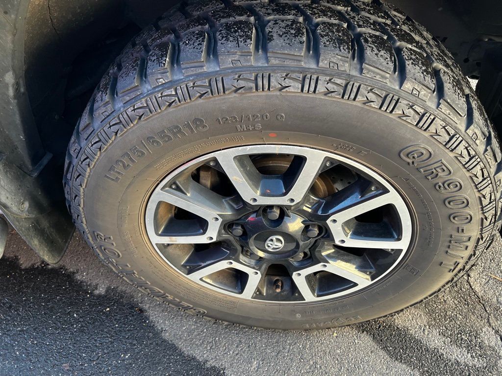 2016 Toyota Tundra SR5 CrewMax 5.7L V8 FFV 6-Speed Automatic - 22974099 - 10