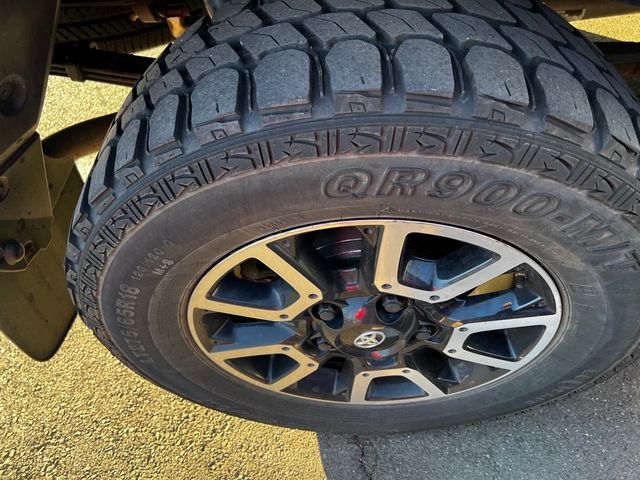 2016 Toyota Tundra SR5 CrewMax 5.7L V8 FFV 6-Speed Automatic - 22974099 - 13