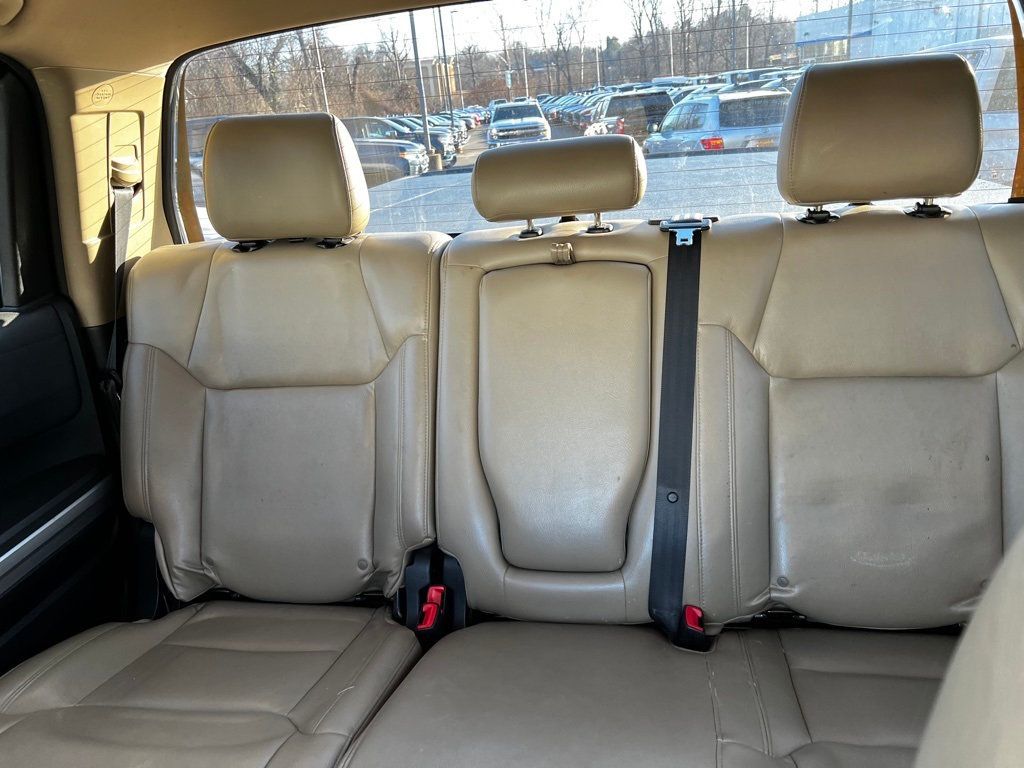2016 Toyota Tundra SR5 CrewMax 5.7L V8 FFV 6-Speed Automatic - 22974099 - 22