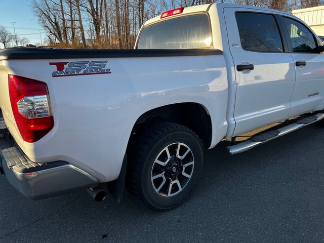 2016 Toyota Tundra SR5 CrewMax 5.7L V8 FFV 6-Speed Automatic - 22974099 - 4