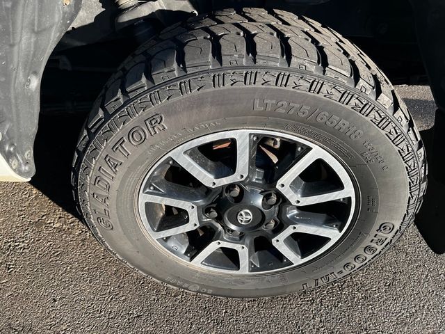 2016 Toyota Tundra SR5 CrewMax 5.7L V8 FFV 6-Speed Automatic - 22974099 - 8