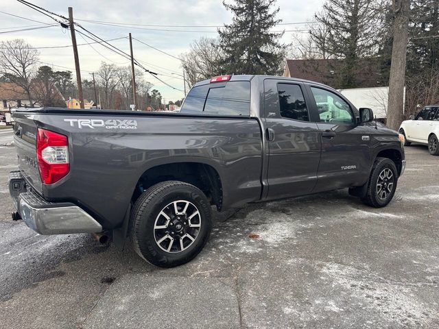 2016 Toyota Tundra SR5 Double Cab 5.7L V8 4WD 6-Speed Automatic - 22975792 - 10