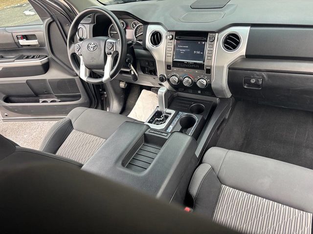 2016 Toyota Tundra SR5 Double Cab 5.7L V8 4WD 6-Speed Automatic - 22975792 - 21