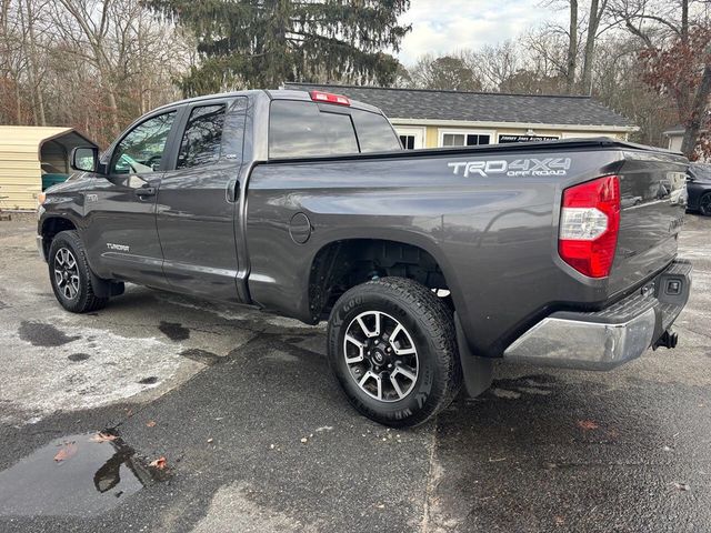 2016 Toyota Tundra SR5 Double Cab 5.7L V8 4WD 6-Speed Automatic - 22975792 - 6
