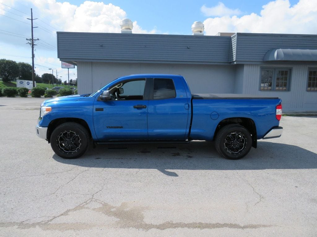 2016 Toyota Tundra SR5 Double Cab 5.7L V8 FFV 4WD 6-Speed Automatic SR5 - 22457479 - 0