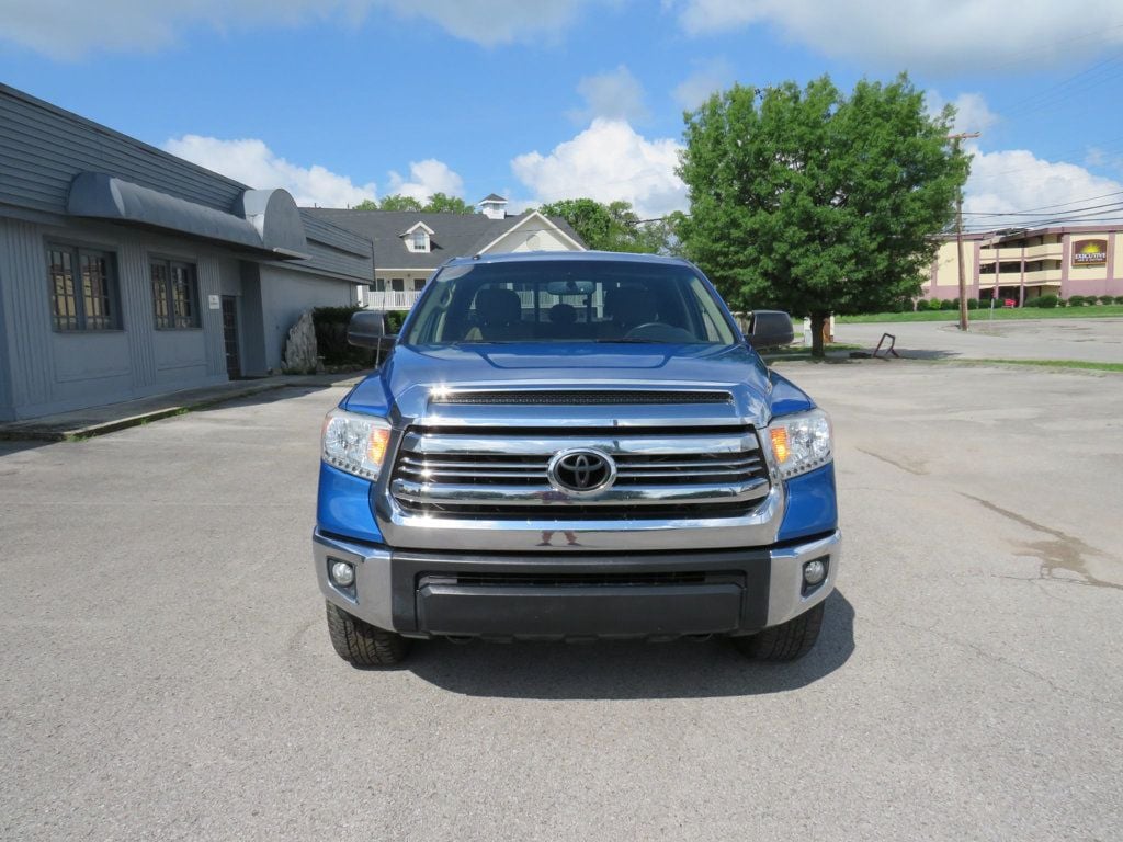 2016 Toyota Tundra SR5 Double Cab 5.7L V8 FFV 4WD 6-Speed Automatic SR5 - 22457479 - 2