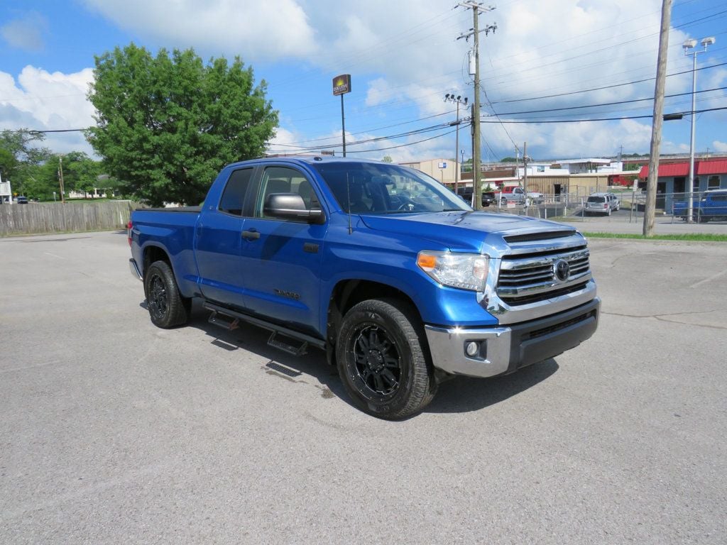 2016 Toyota Tundra SR5 Double Cab 5.7L V8 FFV 4WD 6-Speed Automatic SR5 - 22457479 - 3