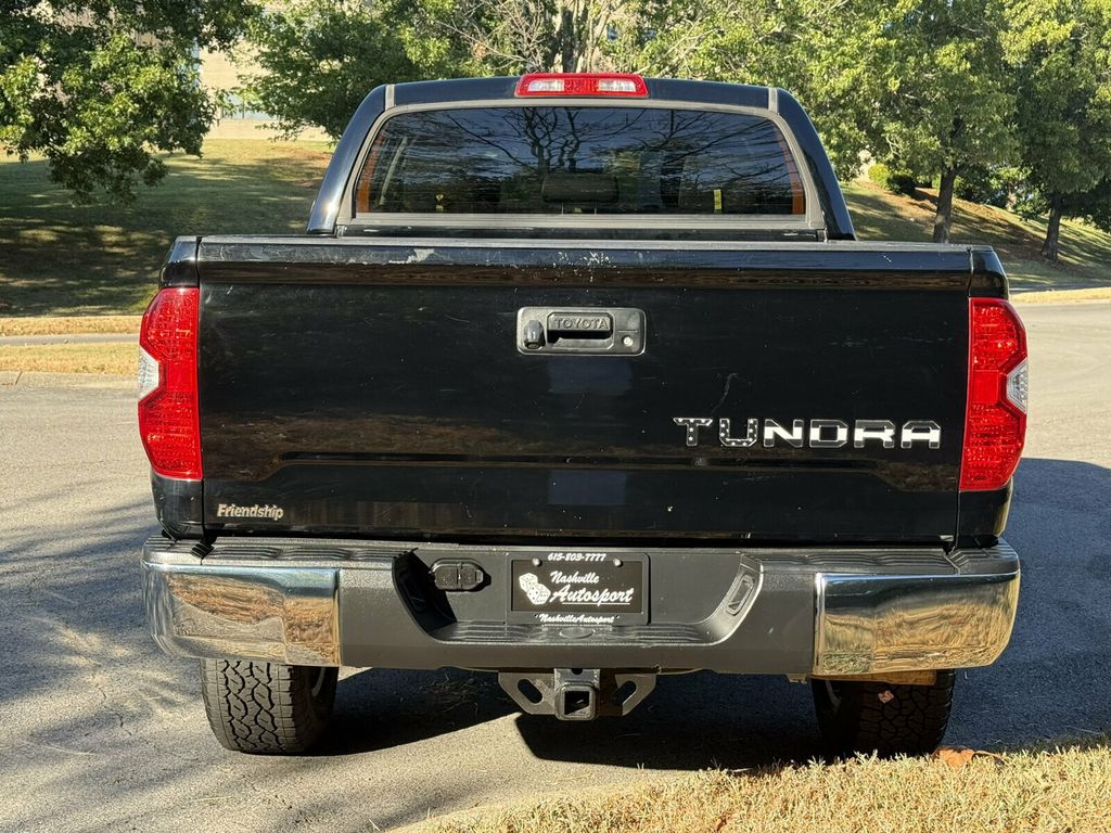 2016 Toyota Tundra TRD Off-Road/SR5 Upgrade Pkg/Rear Camera/Tow Pkg - 23085915 - 4