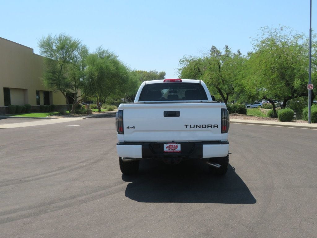 2016 Toyota Tundra TRD Pro CrewMax photo 11