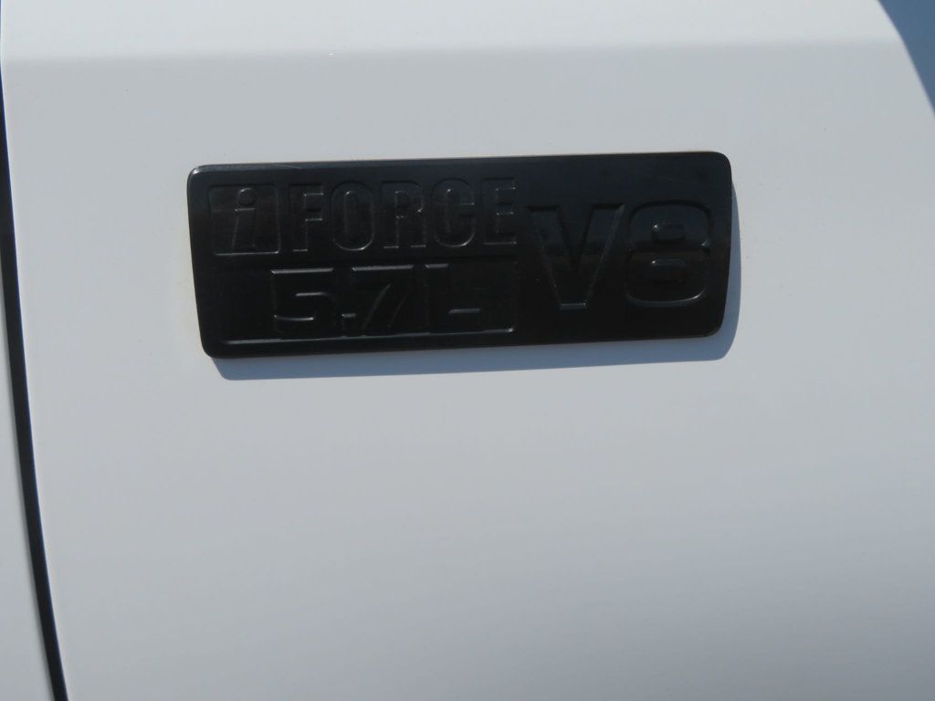 2016 Toyota Tundra TRD Pro CrewMax photo 14
