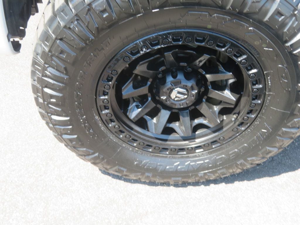 2016 Toyota Tundra TRD Pro CrewMax photo 15