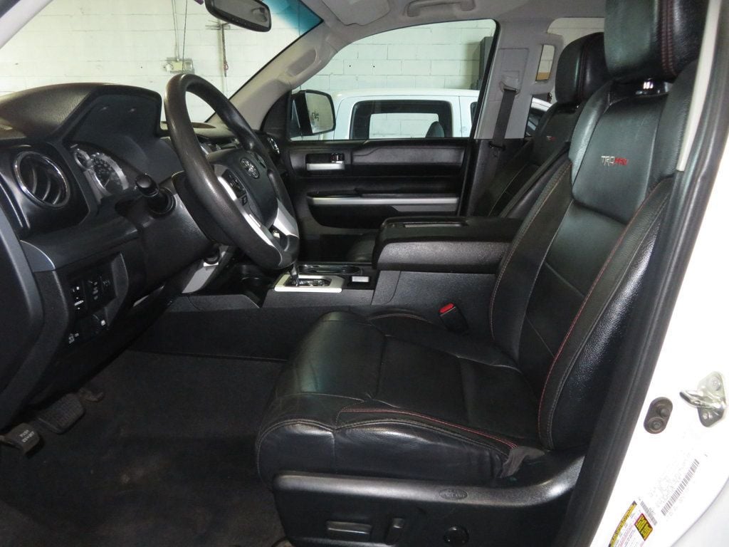 2016 Toyota Tundra TRD Pro CrewMax photo 17