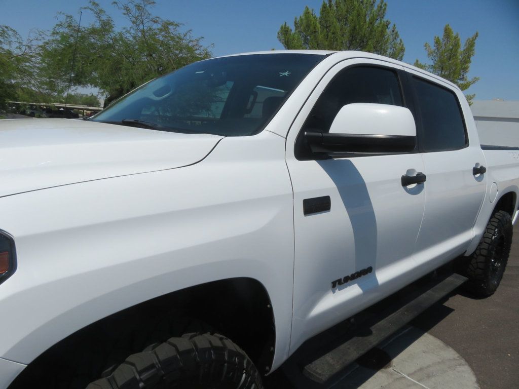 2016 Toyota Tundra TRD Pro CrewMax photo 8