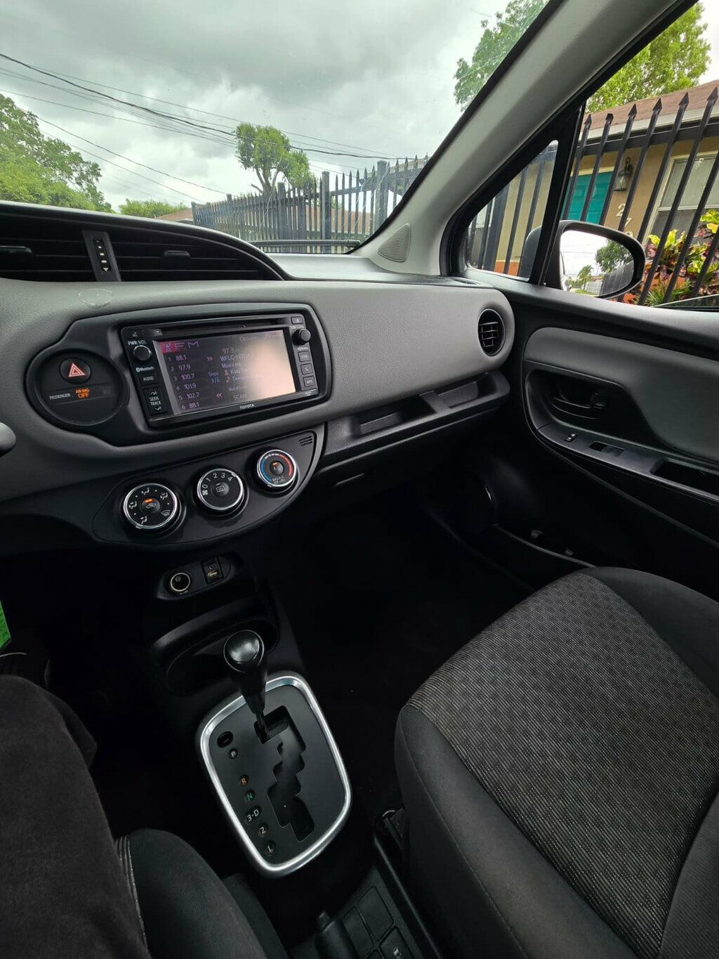 2016 Toyota Yaris  - 23036762 - 9