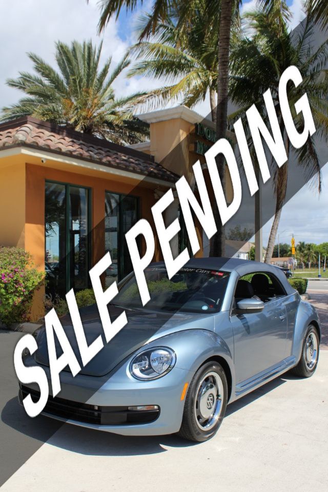 2016 Volkswagen Beetle Convertible CONVERTIBLE DENIM, ONLY 1000 BUILT  ,FLA SINCE NEW  - 20779495 - 0