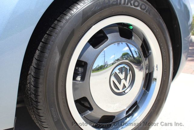 2016 Volkswagen Beetle Convertible CONVERTIBLE DENIM, ONLY 1000 BUILT  ,FLA SINCE NEW  - 20779495 - 33