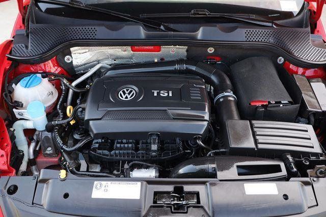 2016 Volkswagen Beetle Coupe 1.8T SEL - 23022804 - 11
