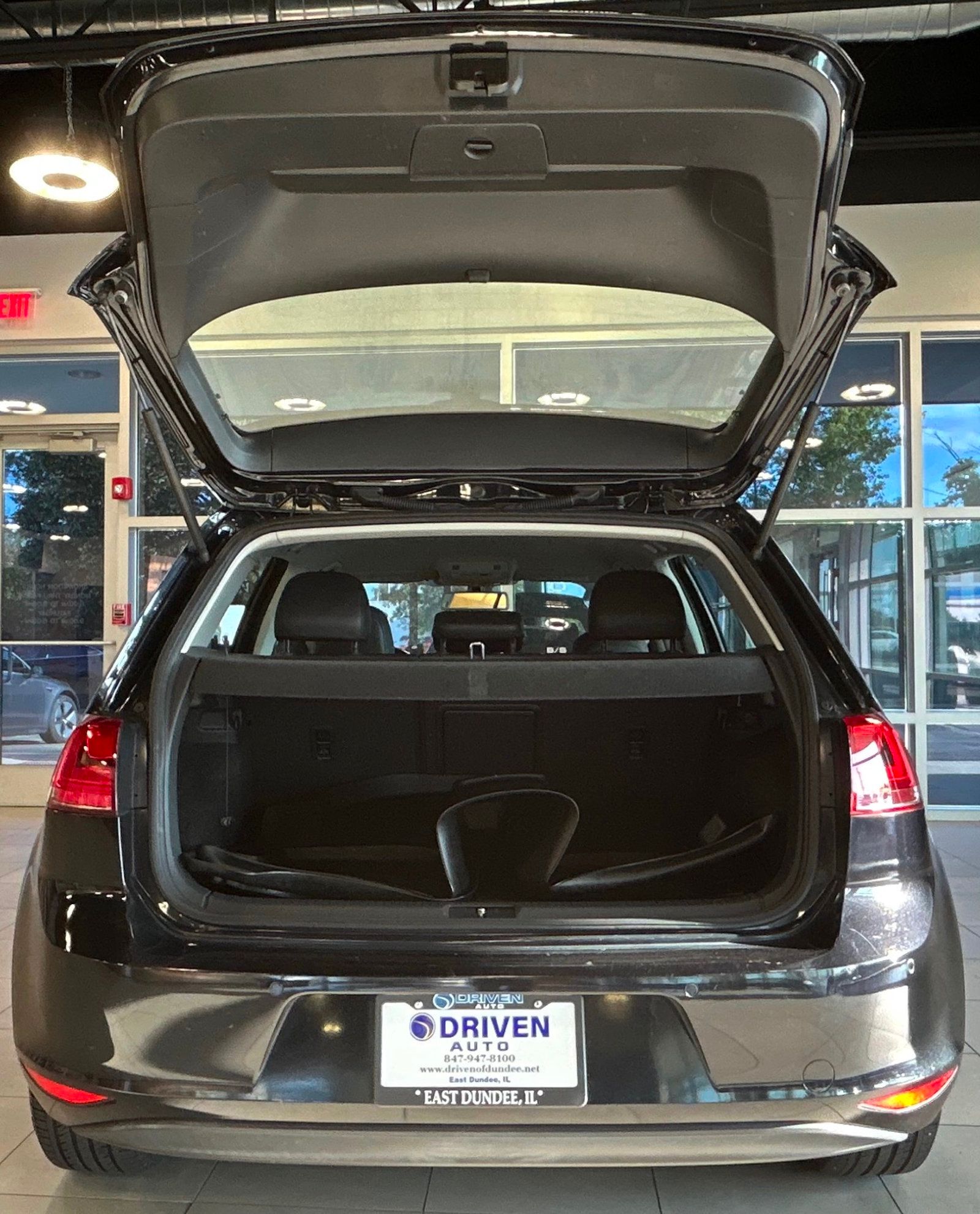 2016 Volkswagen e-Golf SEL Premium photo 31