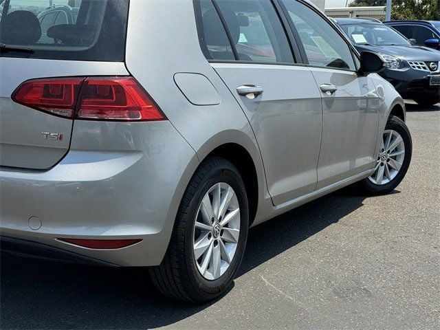 2016 Volkswagen Golf TSI S 4-Door - 22364044 - 11