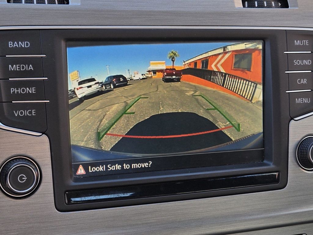 2016 Volkswagen Golf TSI S 4dr Hatchback Automatic - 22931950 - 17