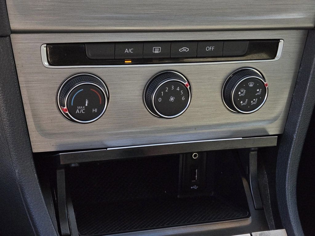 2016 Volkswagen Golf TSI S 4dr Hatchback Automatic - 22931950 - 18