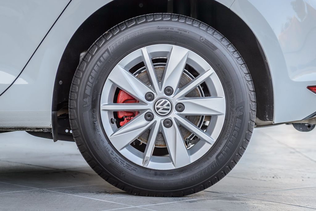 2016 Volkswagen Golf TSI S 4dr Hatchback Automatic - 22962879 - 11