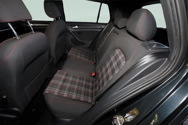 2016 VOLKSWAGEN GOLF GTI S - 23009389 - 12