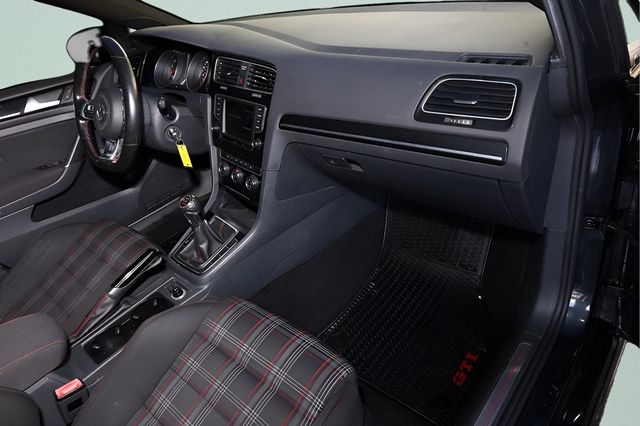 2016 VOLKSWAGEN GOLF GTI S - 23009389 - 19