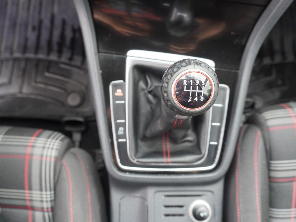 2016 Volkswagen Golf GTI S 4dr Hatchback Manual - 22386835 - 25