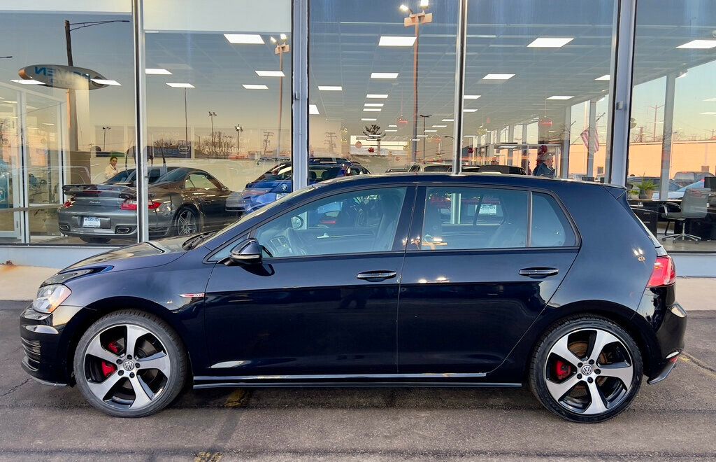2016 Volkswagen Golf GTI S/SE - 22963188 - 25