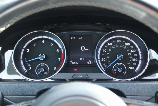 2016 Volkswagen Golf R w/DCC/Nav 4dr Hatchback Manual - 22918843 - 9