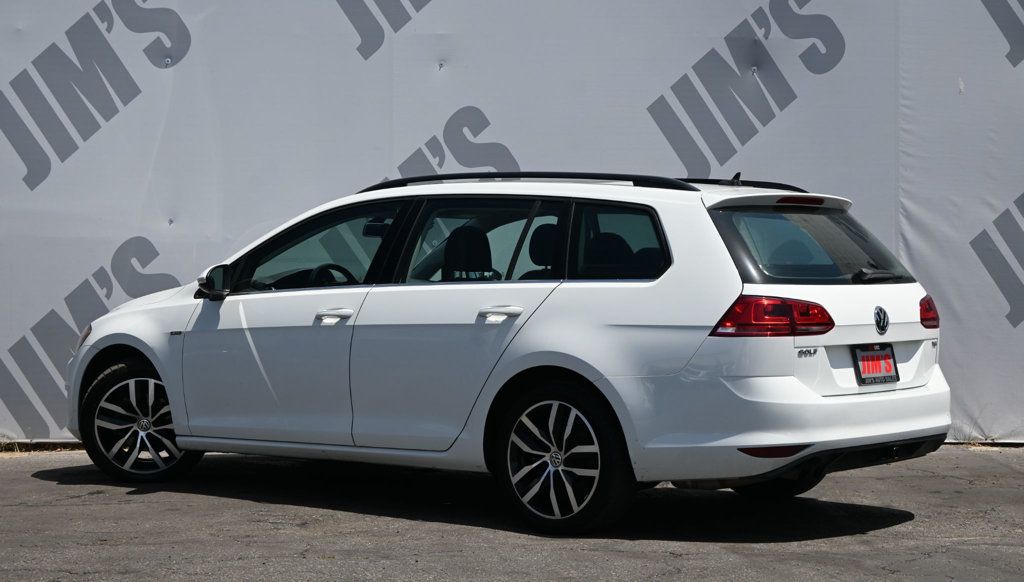 Volkswagen Golf SportWagen photo 7