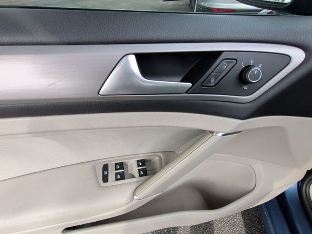2016 Volkswagen Golf SportWagen TSI S 4dr Automatic - 22988701 - 11