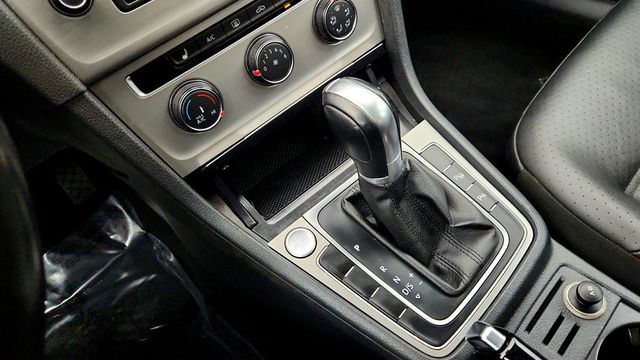 2016 Volkswagen Golf SportWagen TSI SE 4dr Automatic with Upgraded BBS Wheels - 22998034 - 15