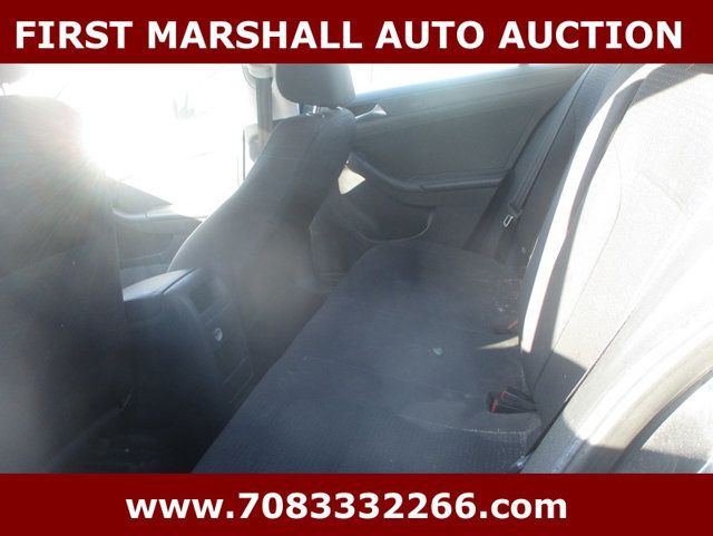 2016 Volkswagen Jetta  - 22999454 - 8