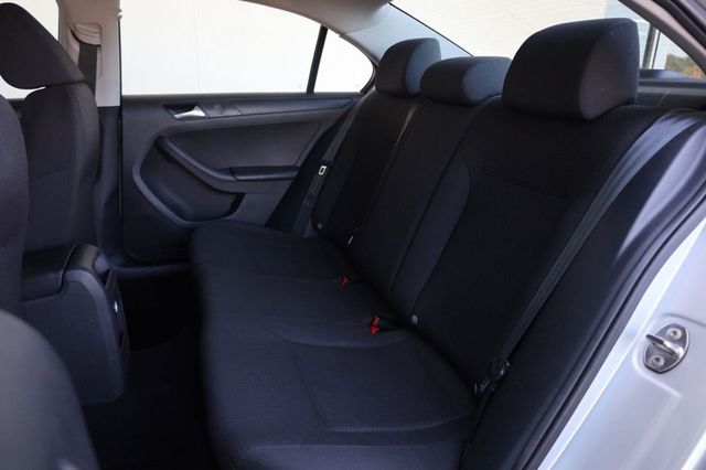 2016 Volkswagen Jetta Sedan 1.4T S - 23081989 - 19