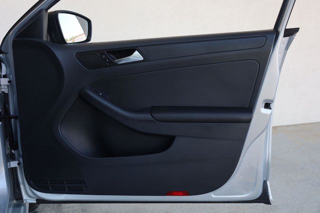 2016 Volkswagen Jetta Sedan 1.4T S - 23081989 - 24