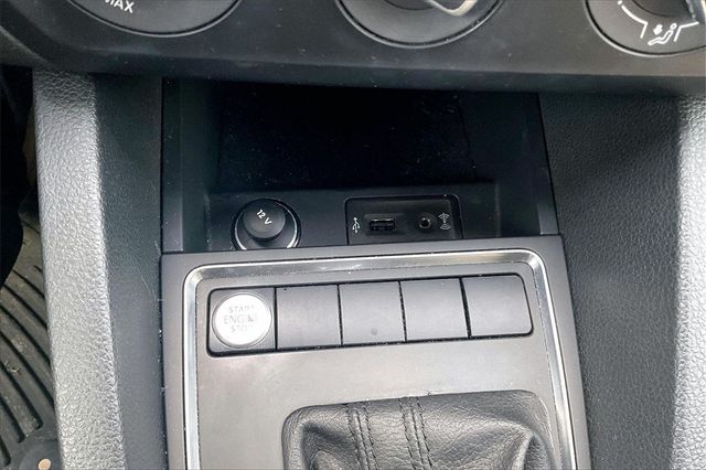 2016 Volkswagen Jetta Sedan 1.4T SE 4dr Automatic - 22969422 - 25