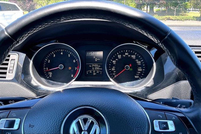 2016 Volkswagen Jetta Sedan 1.8T SEL PZEV 4dr Automatic - 23040340 - 20