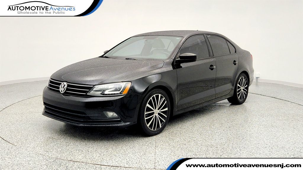 2016 Volkswagen Jetta Sedan 1.8T Sport PZEV 4dr Automatic - 22965204 | Video 1