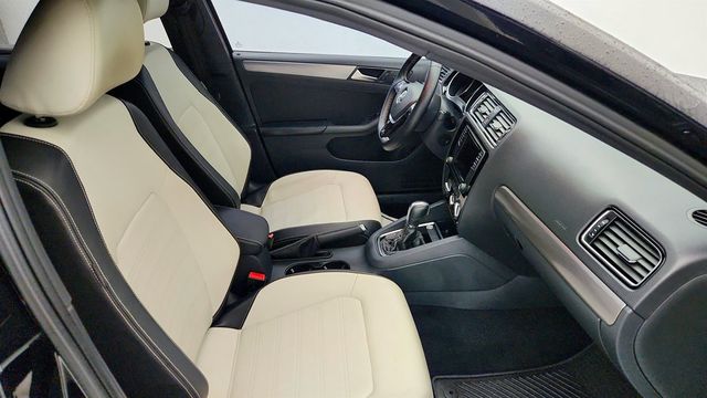 2016 Volkswagen Jetta Sedan 1.8T Sport PZEV 4dr Automatic - 22965204 - 19