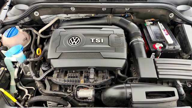 2016 Volkswagen Jetta Sedan 1.8T Sport PZEV 4dr Automatic - 22965204 - 22