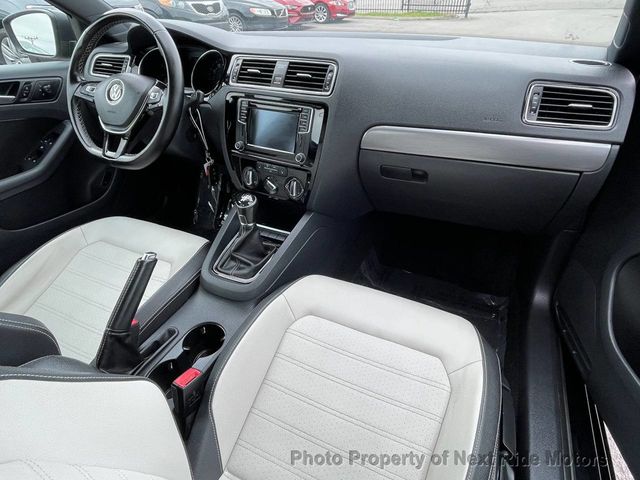 2016 Volkswagen Jetta Sedan 2016 VOLKSWAGEN JETTA 1.8T SPORT MANUAL SERVICED 615-730-9991 - 22988895 - 13